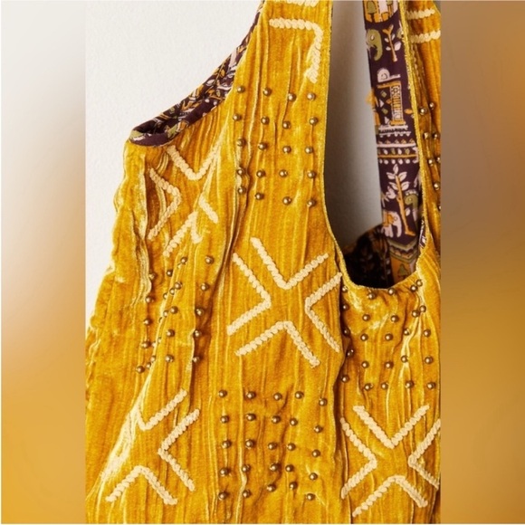 NWT Free People Vienna Velvet Bag Sun Yellow Embelished - Picture 2 of 8